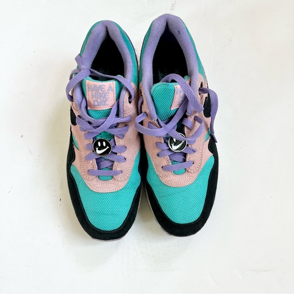Nike Air Max 1 Have A Nike Day Sz 8 Mens Space Purple Black Smiley Face Sneakers - Picture 4 of 9